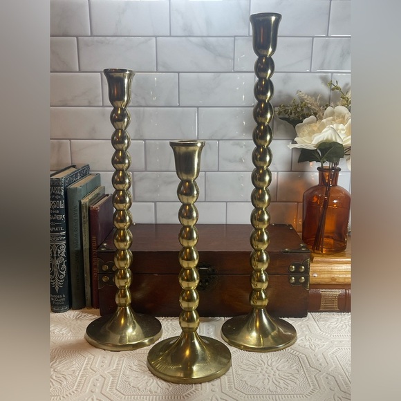 Set of 3 Vintage Knobbed Circle Brass Candlestick Holders - Picture 1 of 6